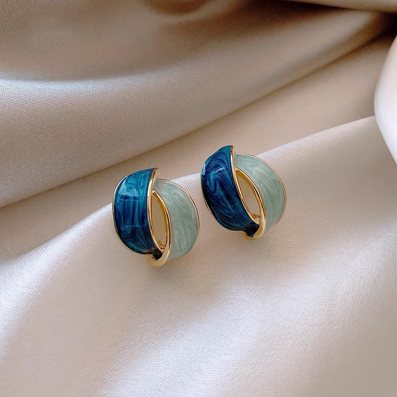 French Retro Blue Stud Earrings