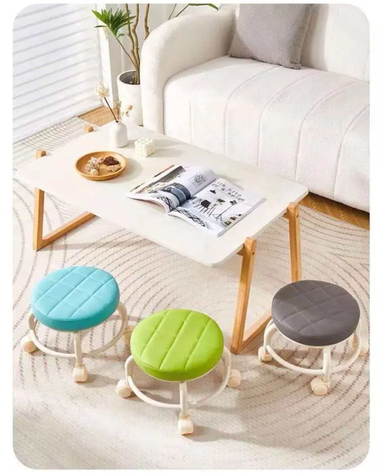 Universal Wheel Stool