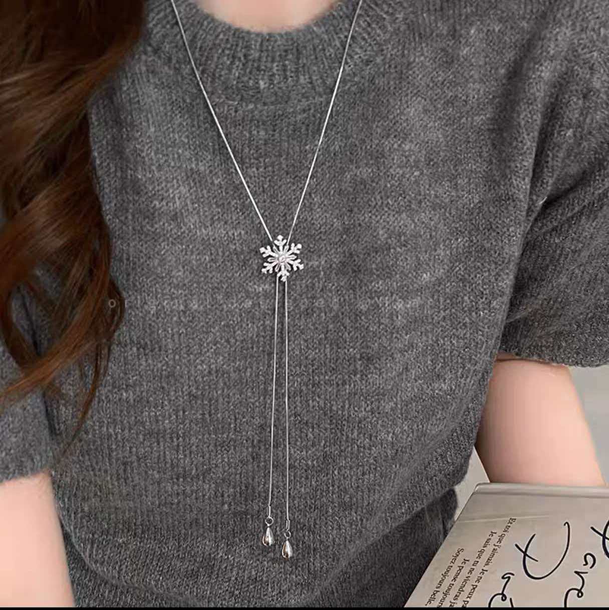 Snowflake Sweater Chain