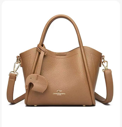 Woman Bucket Bag