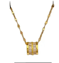 Waist-Shaped Pendant Necklace