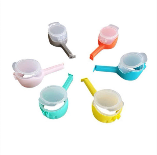Sealing Pour Spout for Food Bags