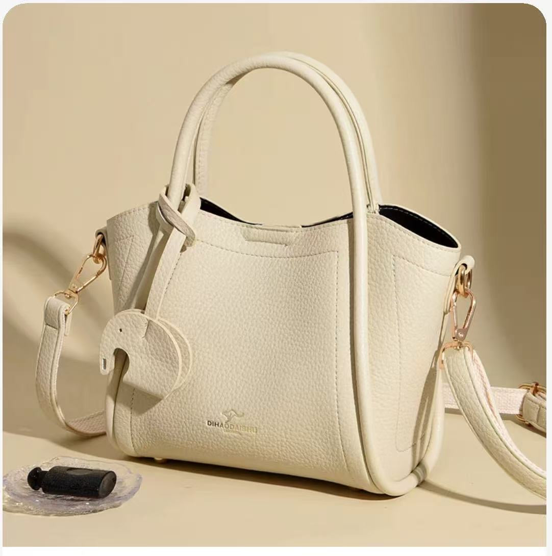 Woman Bucket Bag
