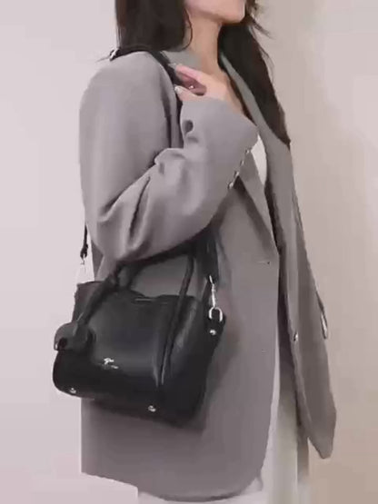 Woman Bucket Bag
