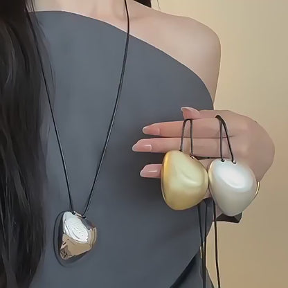 Irregular Geometric Pendant Necklace
