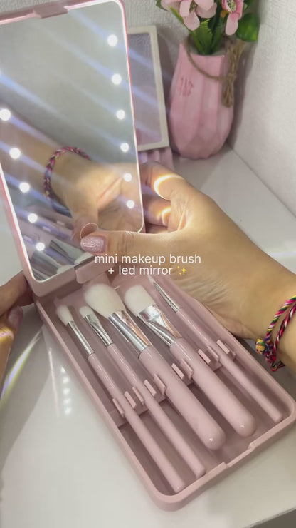 Makeup Mirror and Makeup Brush Set